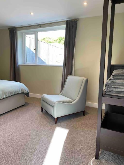 Larks Leaze Lodge, Steeple Ashton, Wiltshire Trowbridge Ngoại thất bức ảnh