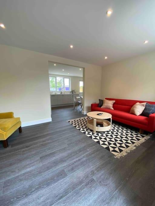 Larks Leaze Lodge, Steeple Ashton, Wiltshire Trowbridge Ngoại thất bức ảnh